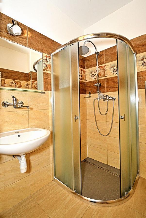 Hotel Ośrodek Uzdrowiskowy Biawena Wysowa-Zdrój Zewnętrze zdjęcie