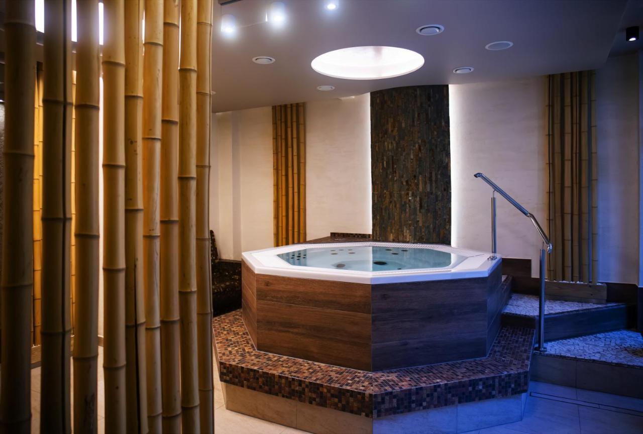 Hotel Ośrodek Uzdrowiskowy Biawena Wysowa-Zdrój Zewnętrze zdjęcie
