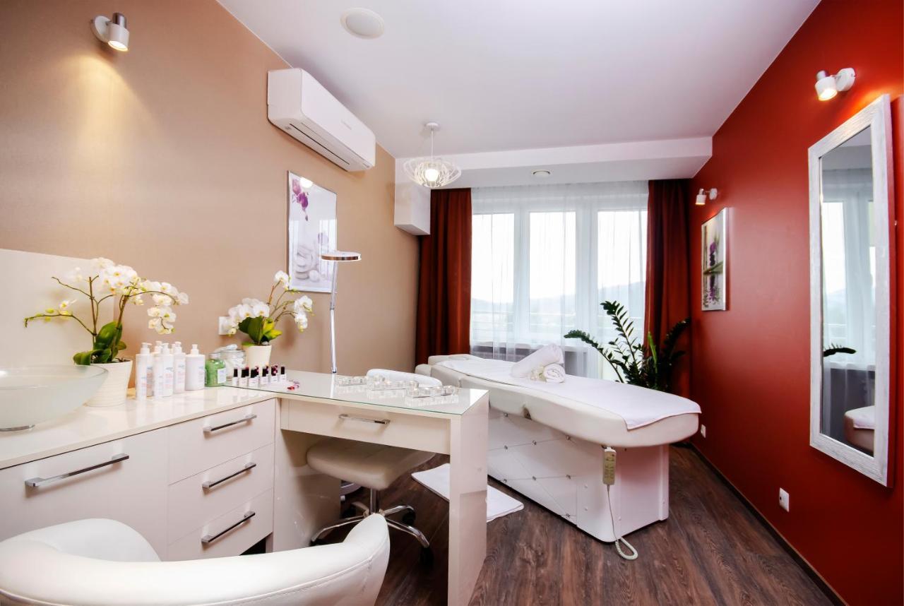 Hotel Ośrodek Uzdrowiskowy Biawena Wysowa-Zdrój Zewnętrze zdjęcie