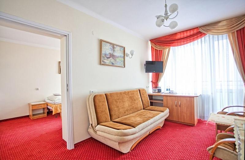 Hotel Ośrodek Uzdrowiskowy Biawena Wysowa-Zdrój Zewnętrze zdjęcie